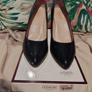 Coach pumps, Size 9B, Black